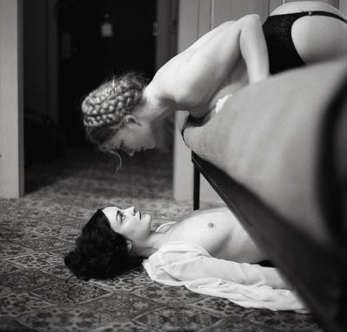 mycqtherapy:

whennightclosesin:

ph Roberto...