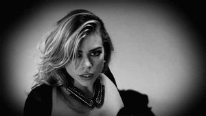 Billie Piper -9/82 - 5'5''- British Sweetheart.....Solid Figure....Wet Deep Cunnilingus! -Yum! Yum!