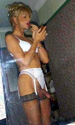 shemaledreamlandworld: amateur beautiful shemale porn