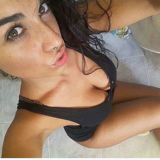 Hot Selfie