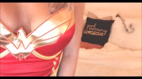 Wonder woman stretching her wonderful pussy