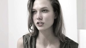 Karlie Kloss -8/92 -6'1''- 32-23-34''-32A-Bra -115lbs -9-Shoe, Model, Fuck'n A.....Yum! Yum! Yum!