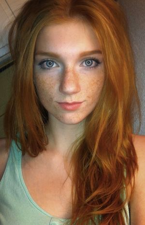 Amateur Redhead