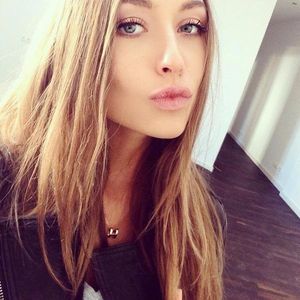 Duck face of nice blonde bimbo