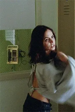 Eliza Dushku  -  Pretty Lady....Great Side Boob.....Yummy!