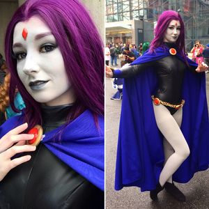 Raven cosplay