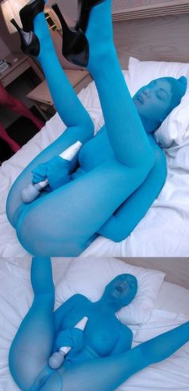 Babe Encased in Blue Pantyhose Pleasures Herself