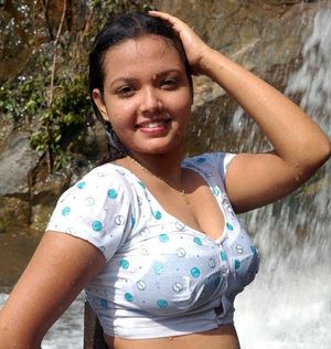 एक रात ताई जी के साथ सेक्स किया – Ek Raat Taai Ji Ke Saath Sex kiya