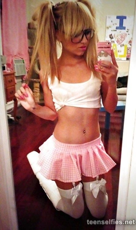 Bimbo selfie