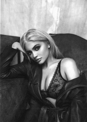 _kylie-jenner-flashes-her-bare-nipple-for-first-time-ever-in-sheer-bra-ftr