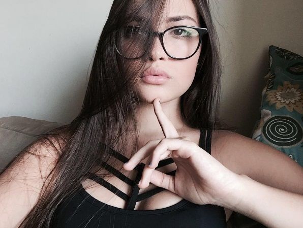 Laura's hot lips
