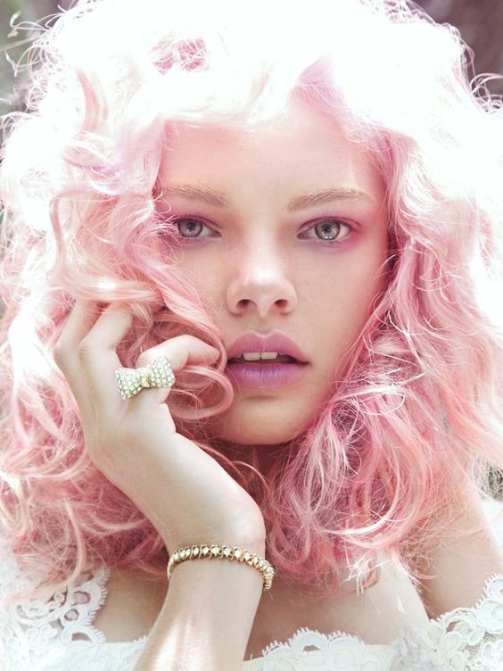 Strawberry Blonde
