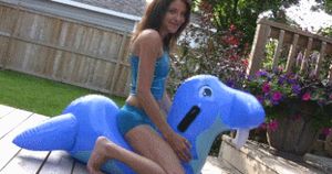 Inflatable Humping 4