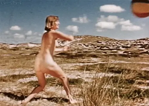 nudiste amateur vintage à la plage