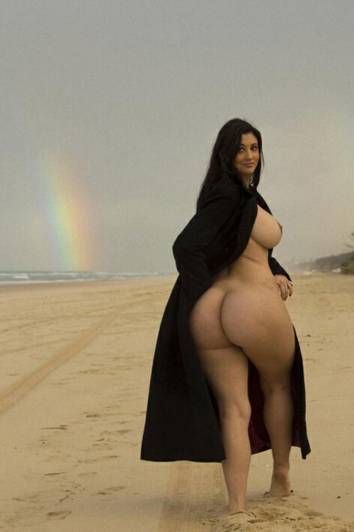 Curvy ass