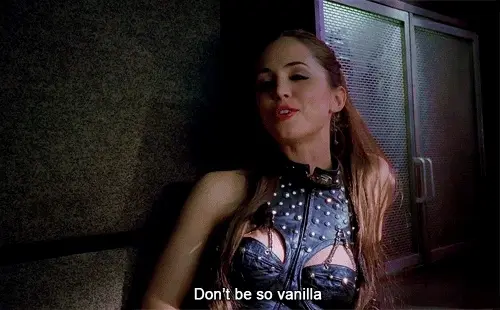 Eliza Dushku  -  Pretty Babe, Could Have Lots Of Fun, Dressing Her Up....SWEET!