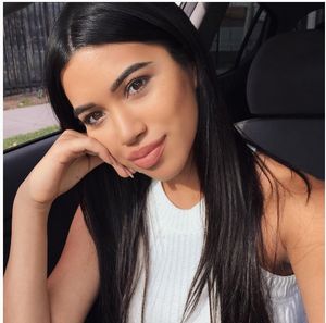 julia kelly instagram sexy