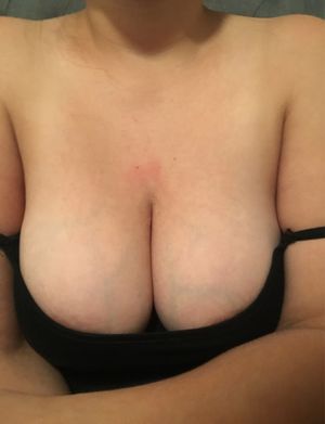 Looking for more couples to swap pics with….