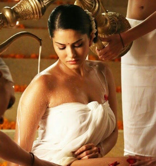 Rani Aunty Ko Berehmi Se Choda