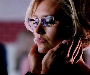 Nicky Whelan -5/81 -5'4''- Australian Actress/Model....Sweet..Kiss! Kiss!