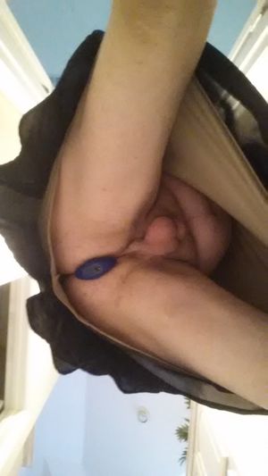 toy in my ass up my skirt - azintruder profile