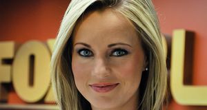 Sandra Smith - Beautiful ''Fox'' - Pretty Eyes Baby....Yum!