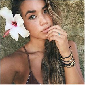 eryn krouse sexy hawaiian model instagram pics