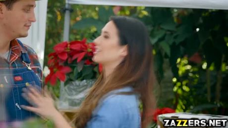 Horny Eva Lovia blowjobs Xander Corvus