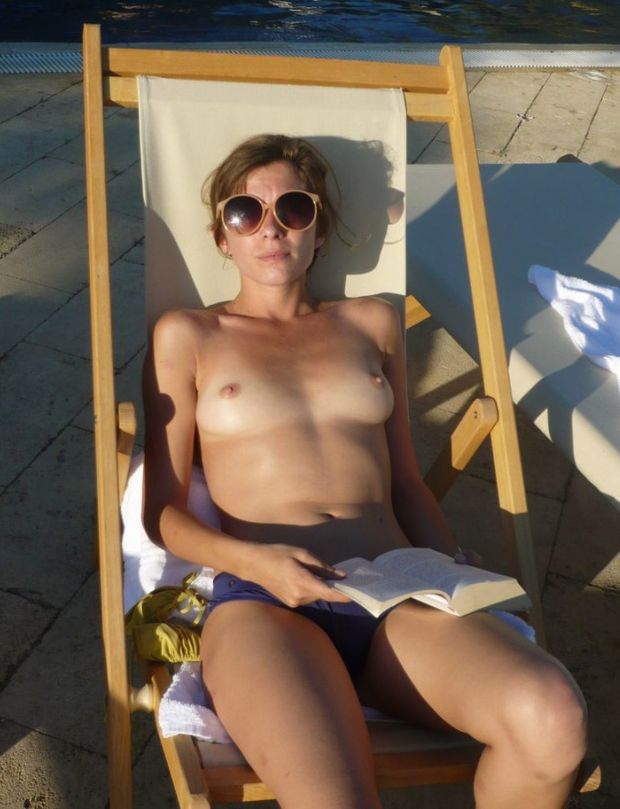 Gorgeous babe