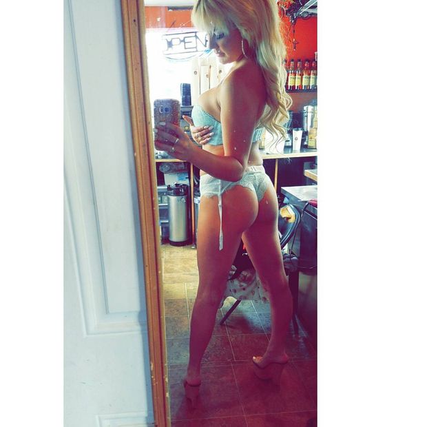 Bikini barista