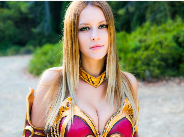 Christiana thanou cosplay