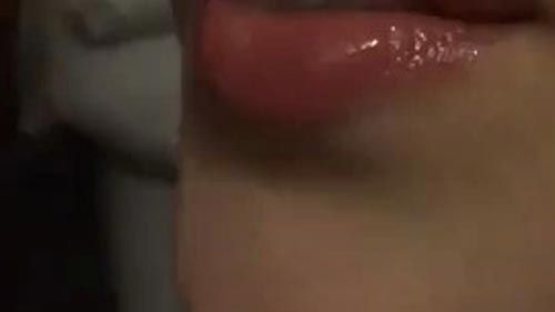 Slowmotion of cum dripping out of amateur sluts mouth