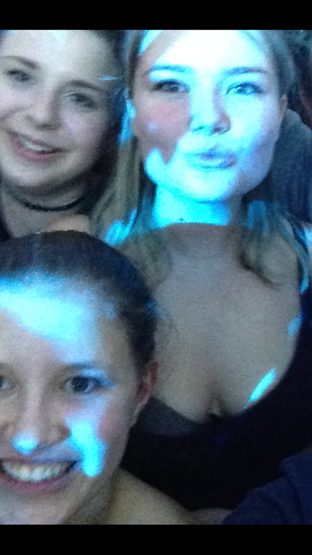Lunas Big Tits