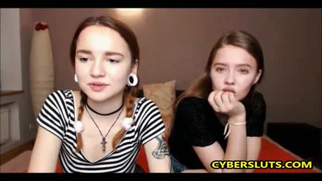 Teen Lesbians Best Friends