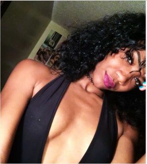 briana ingram sexy instagram selfie