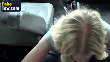 Dirty blonde bitch gets her pussy devastated by a BBC in the tow truck