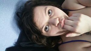 I love making this slut suck on her fingers and she plays w her pussy