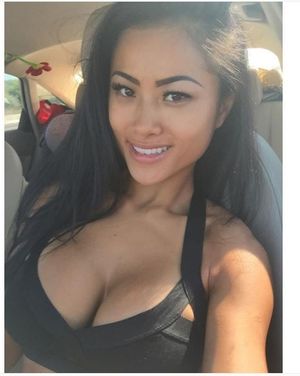 Hien Nguyen sexy selfie with cleavage showing