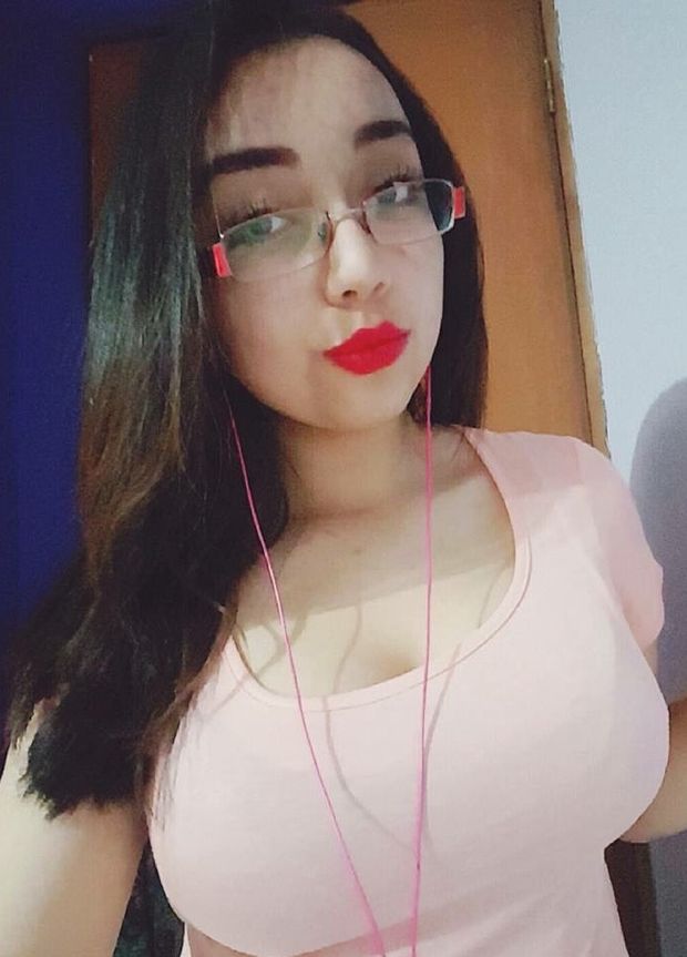 Sexy sister in law... shes ready to make...