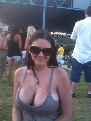 Big tit show