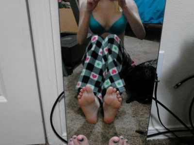 Teen feet