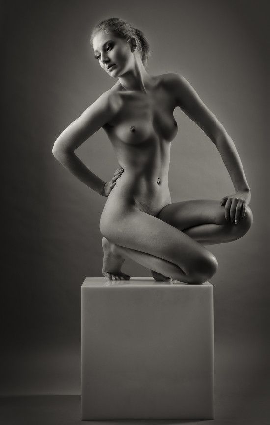 naked statue