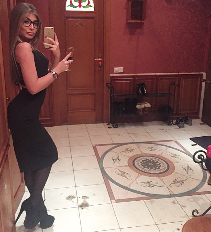 can anyone tell me who this is? she is so hot!
