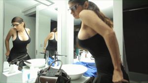 Mia Khalifa Ass Gif