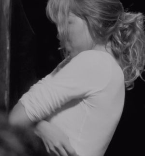 Lea Seydoux - 7/85 - 5'6''- Paris, Natural Beauty....Sweet!