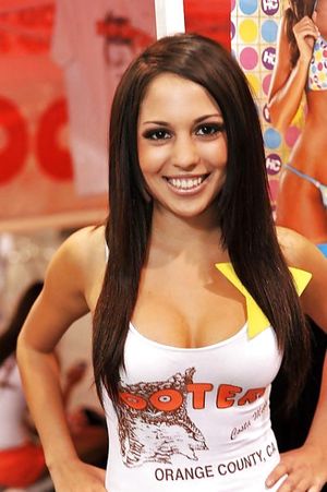 Costume: Hooters