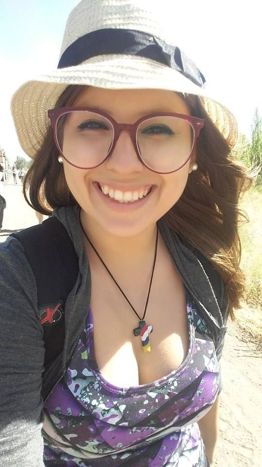 Friend (She sucked my dick)