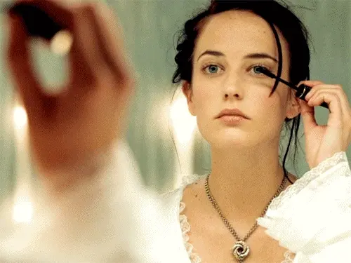 Eva Green - 7/80 -5'6''- Naturally Sexy French Star...Pretty Lips...French Kiss! Kiss!