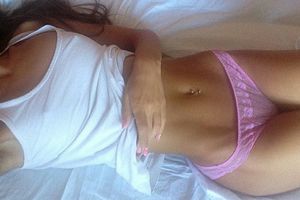 small 19yo with a curvy body and cameltoe