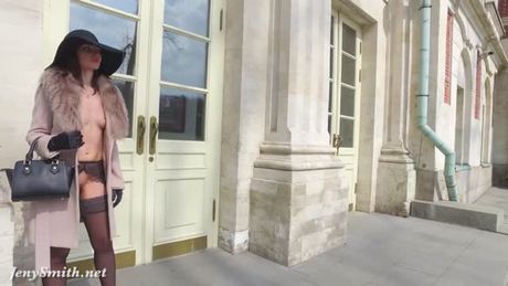 Jeny Smith The Estate